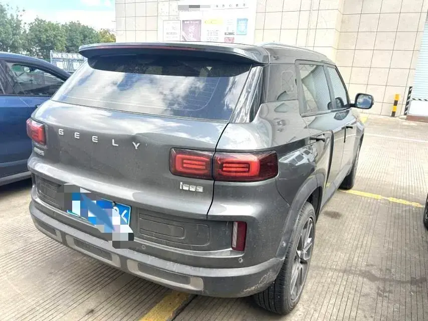 2020 GEELY ICON thumbnail 4