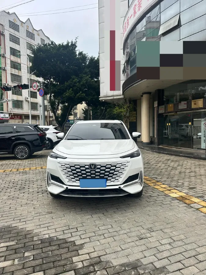 2021 ChangAn UNI-K 2.0T 233HP L4 8AT,autocango,china used car exporter,china ev exporter,chinese used car exporter,chinese used ev exporter