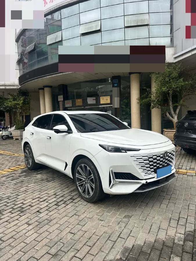 2021 ChangAn UNI-K 2.0T 233HP L4 8AT,autocango,china used car exporter,china ev exporter,chinese used car exporter,chinese used ev exporter