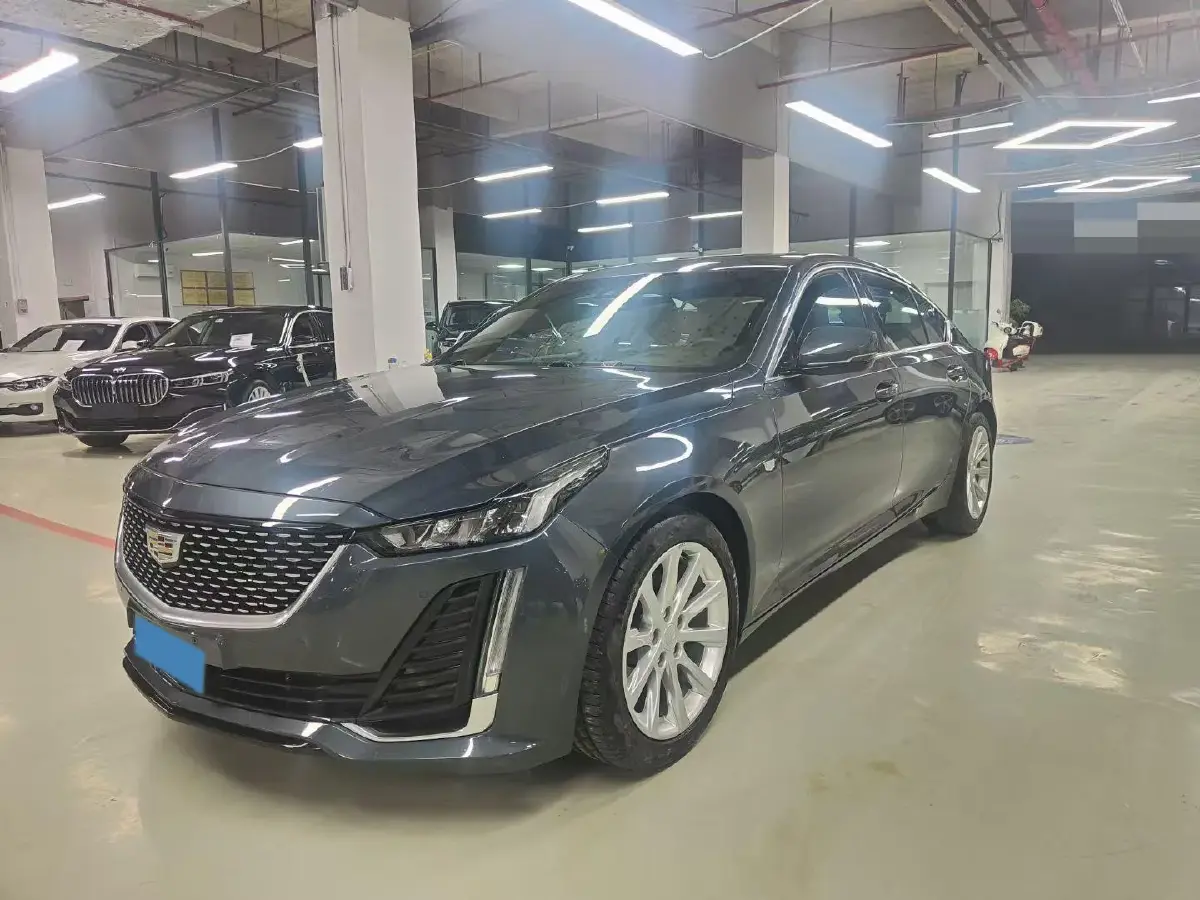 2020 Cadillac CT5 2.0T 241HP L4 10AT