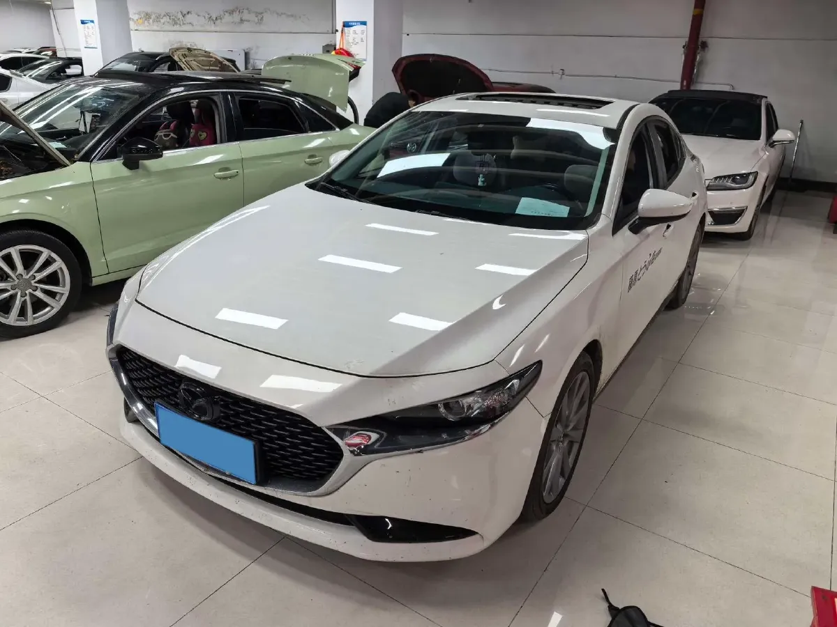 2020 Mazda 3 Axela 2.0L 158HP L4 6AT,autocango,china used car exporter,china ev exporter,chinese used car exporter,chinese used ev exporter