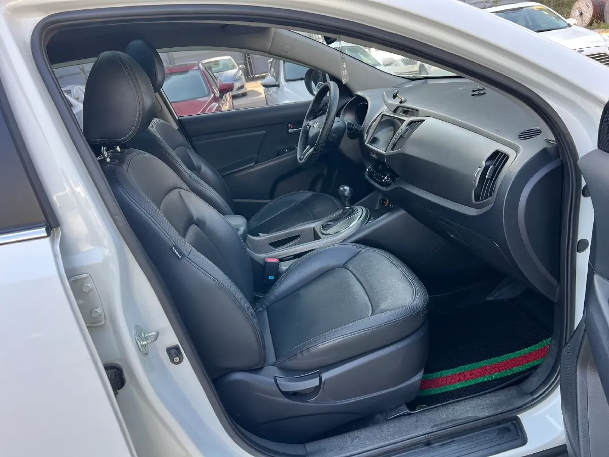 2014 Kia Sportage R 2.0L 165HP L4 6AT,autocango,china used car exporter,china ev exporter,chinese used car exporter,chinese used ev exporter