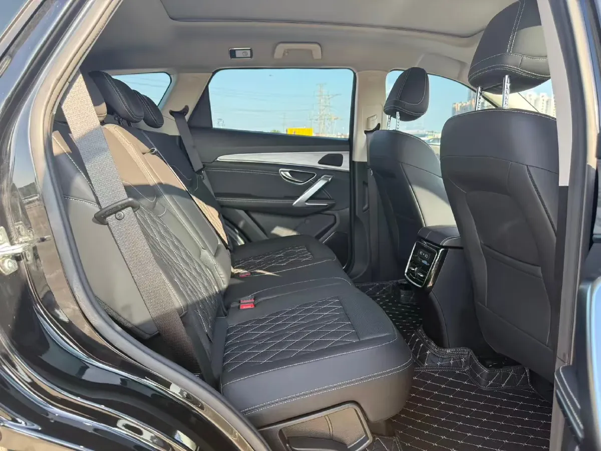 2024 Jetour X70 Plus 1.5T 156HP L4 6DCT,autocango,china used car exporter,china ev exporter,chinese used car exporter,chinese used ev exporter