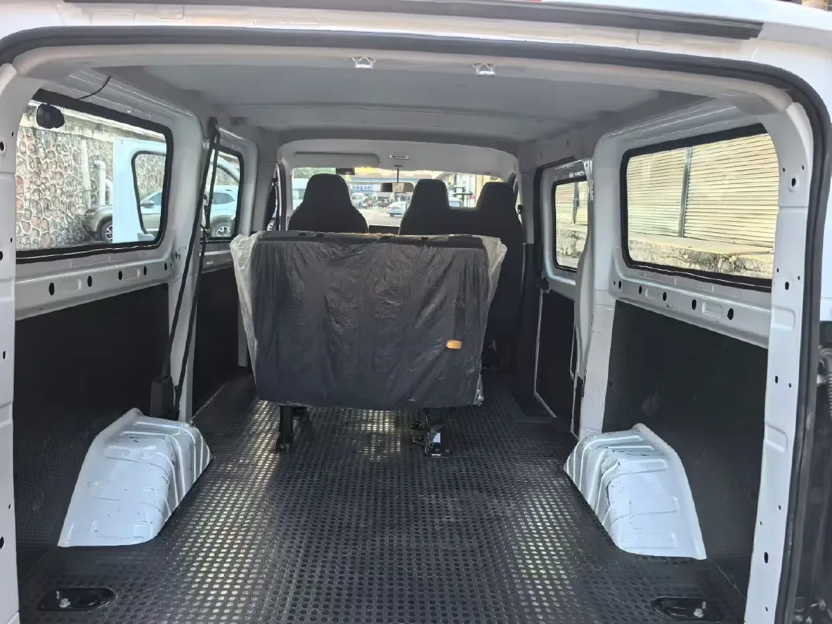 2025 JMC FuShun BEV 41.86KWH,autocango,china used car exporter,china ev exporter,chinese used car exporter,chinese used ev exporter