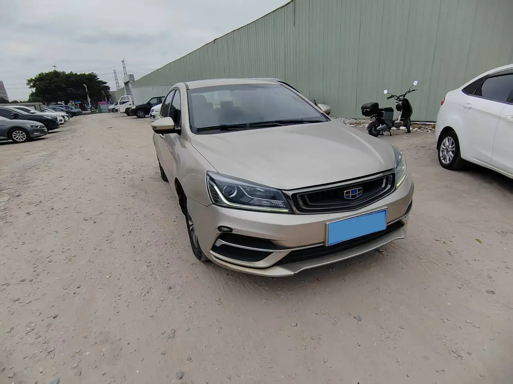 2018 GEELY EMGRAND thumbnail 2