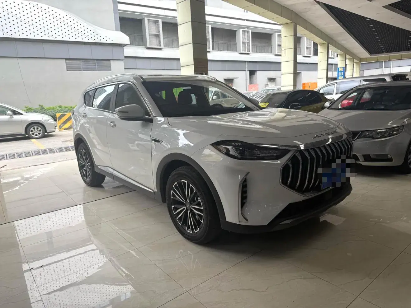 2025 JETOUR X70 thumbnail 3