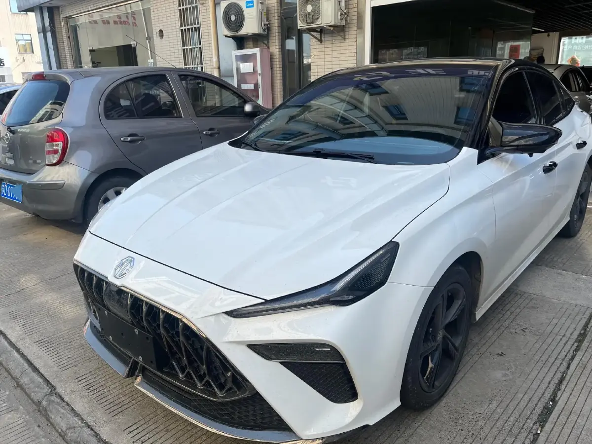 2022 MG 5 Scorpio 1.5T 181HP L4 7DCT