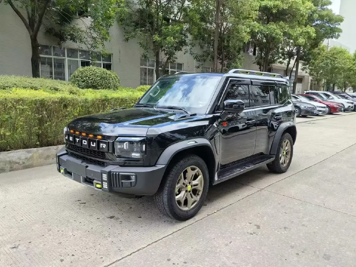 2024 Jetour Traveller 2.0T 254HP L4 7DCT