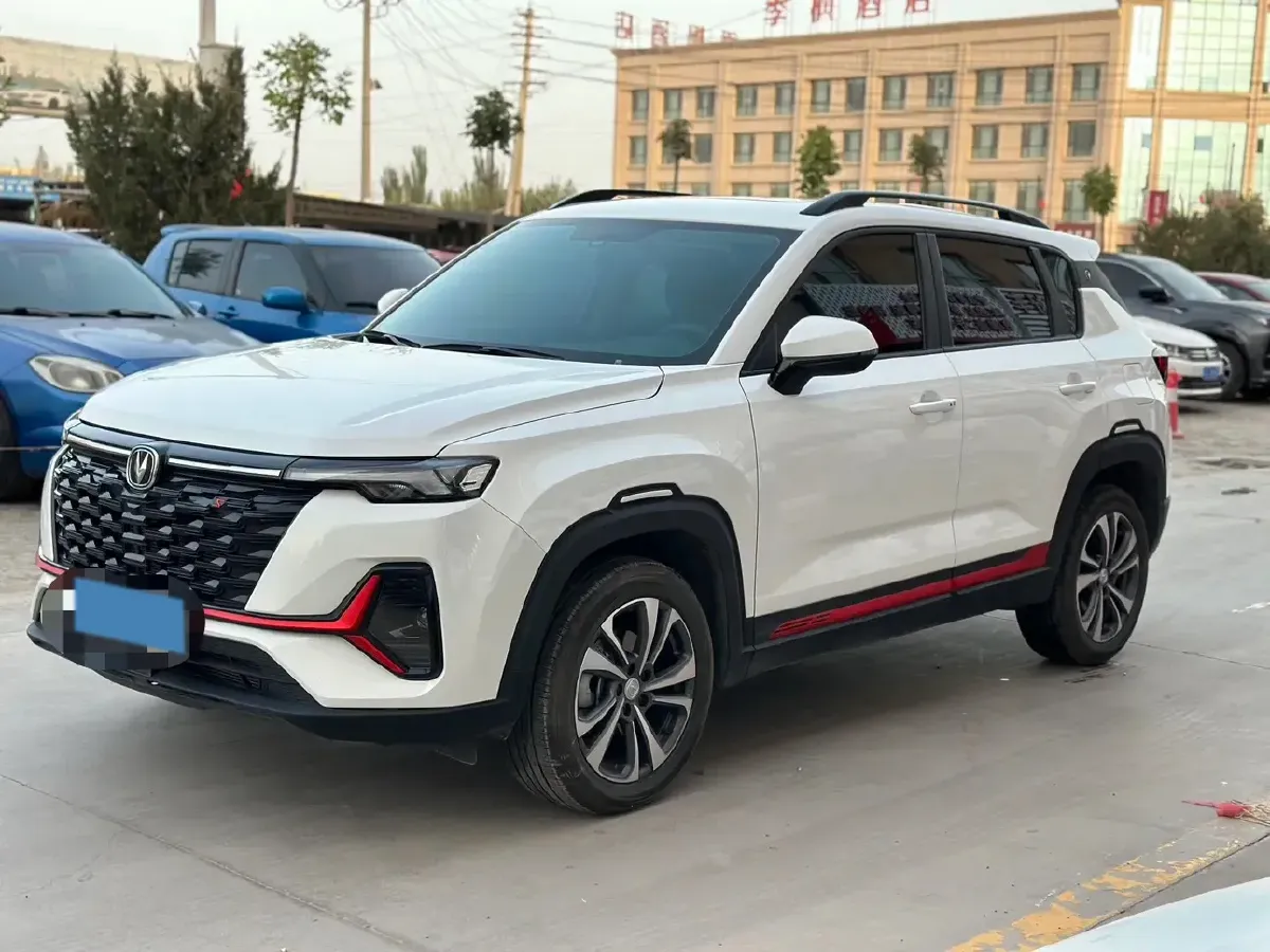 2023 ChangAn CS35 Plus 1.4T 160HP L4 7DCT,autocango,china used car exporter,china ev exporter,chinese used car exporter,chinese used ev exporter