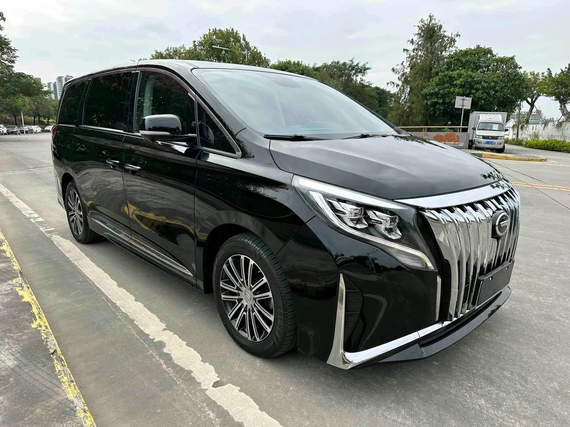 2021 GAC TRUMPCHI thumbnail 3