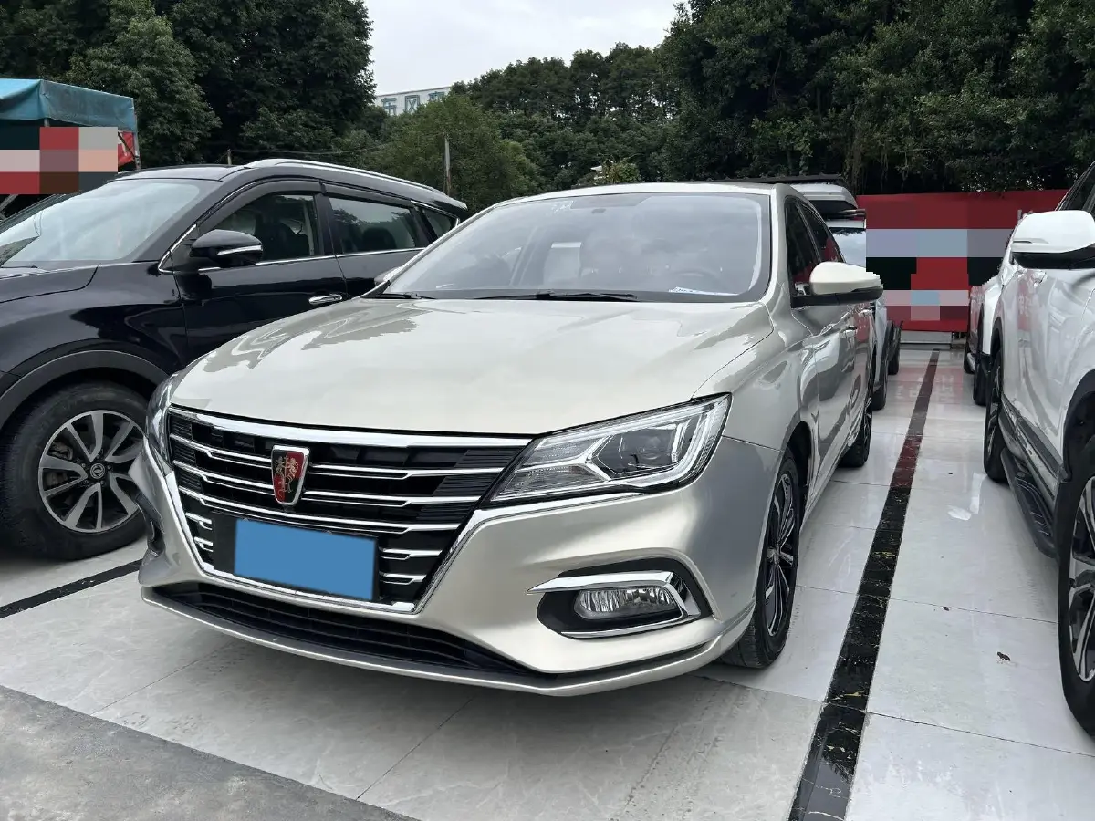 2021 Roewe i5 1.5L 120HP L4 5MT