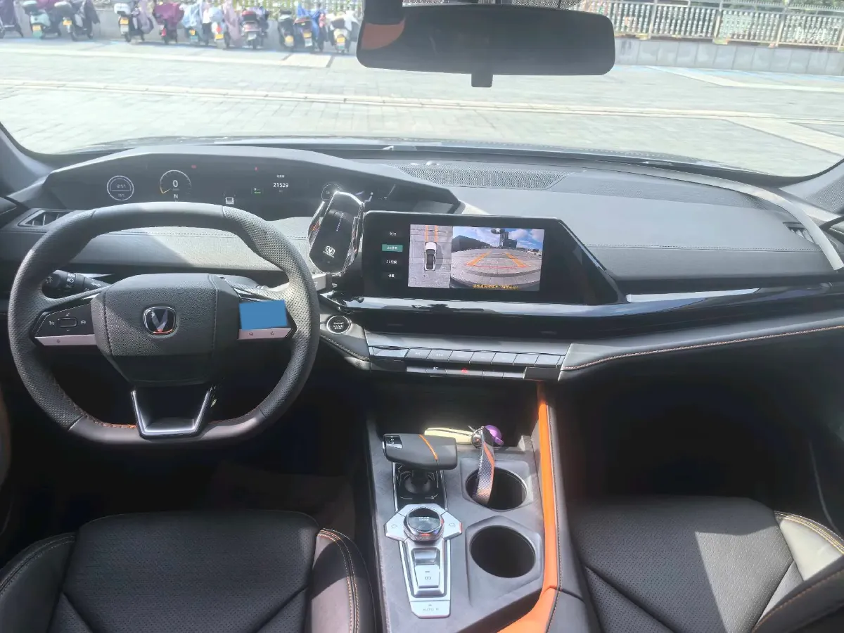 2023 ChangAn UNI-V iDD 1.5T 170HP L4 6TCT PHEV 18.4KWH,autocango,china used car exporter,china ev exporter,chinese used car exporter,chinese used ev exporter