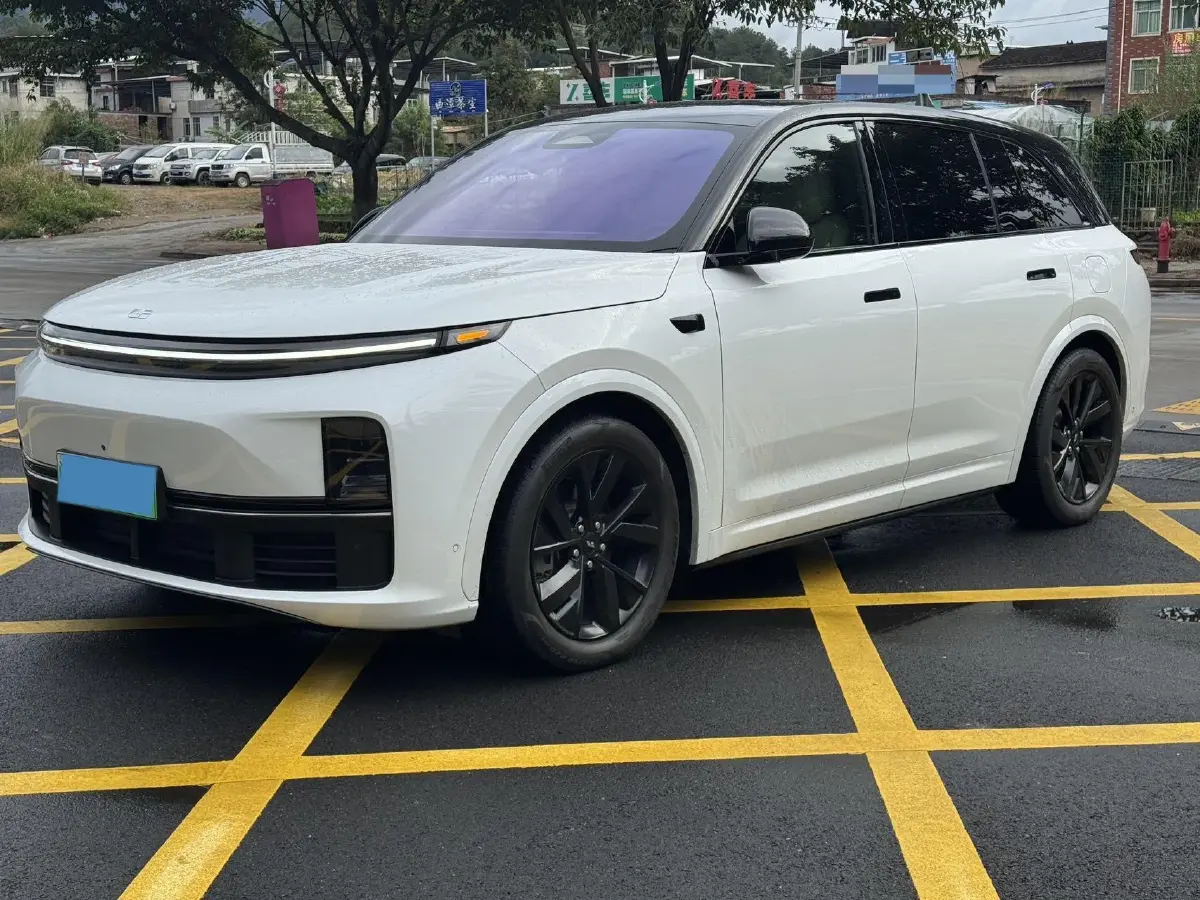 2023 Li L7 Range Extended 154HP REEV 40.9KWH