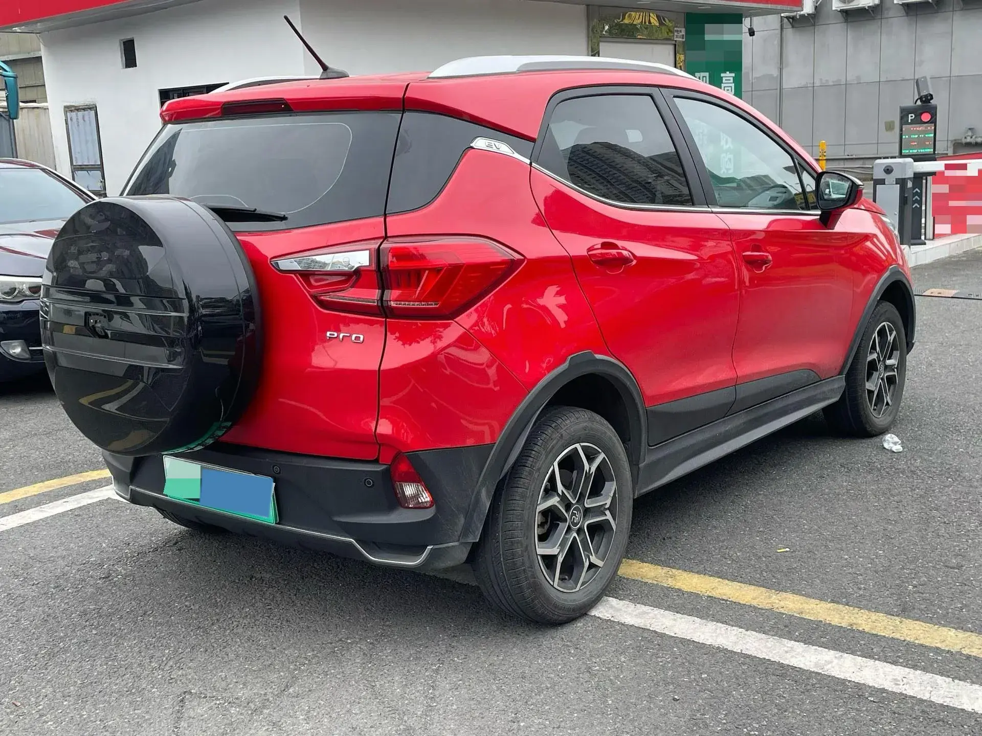 2021 BYD YUAN thumbnail 4