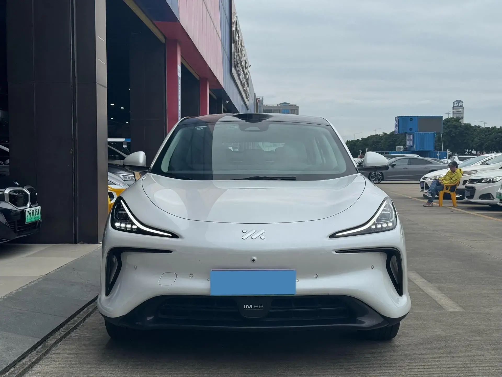 2023 IM LS6 thumbnail 2