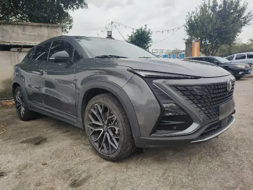 2022 CHANGAN UNI-T thumbnail 3