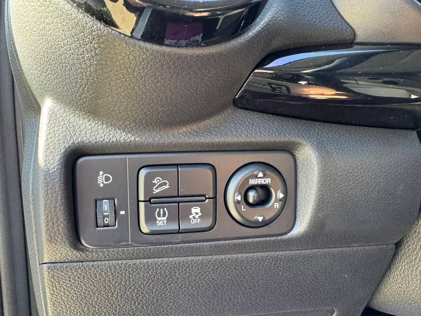 2021 Kia KX1 1.4L 100HP L4 6AT,autocango,china used car exporter,china ev exporter,chinese used car exporter,chinese used ev exporter