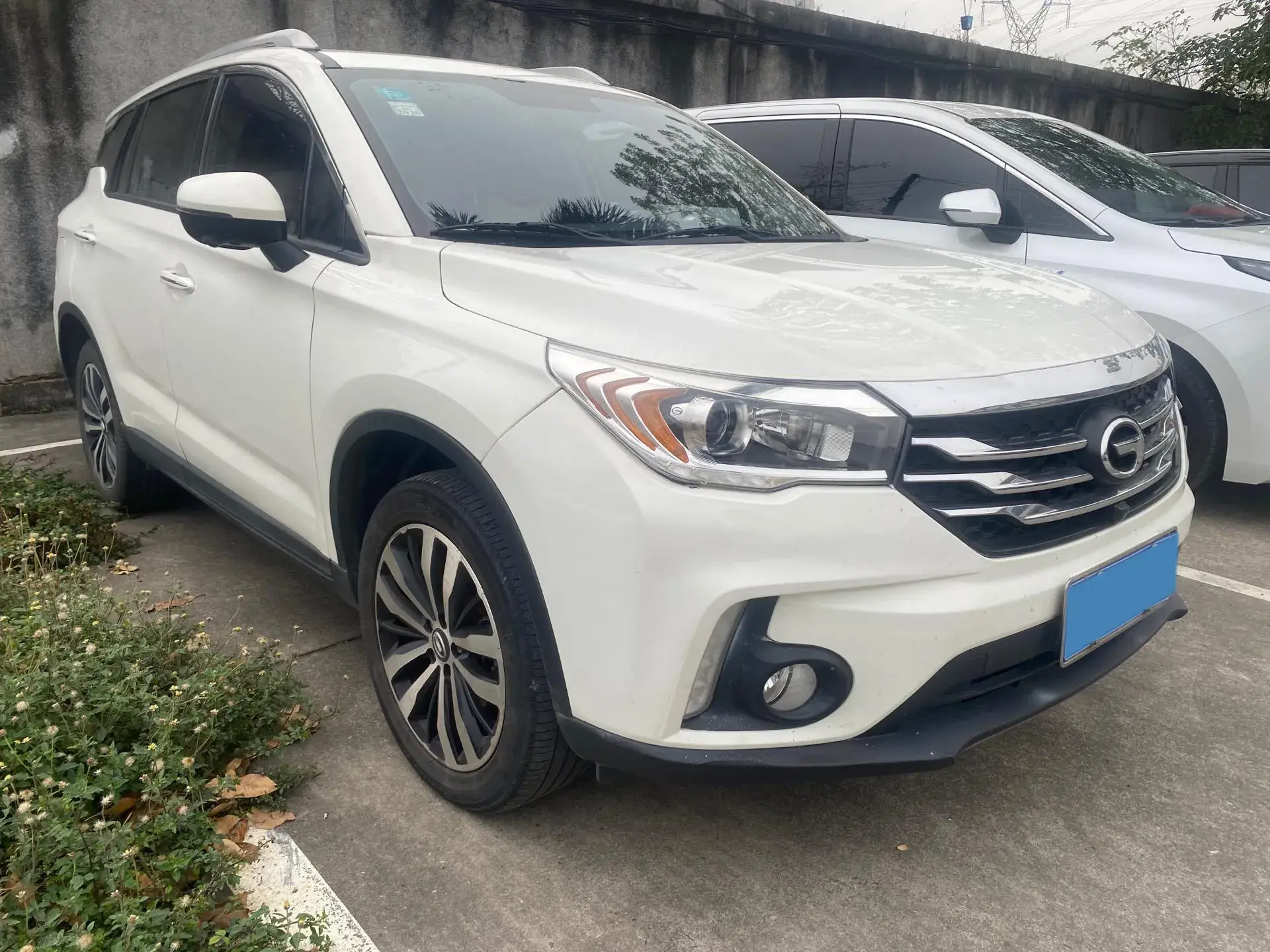 2017 GAC TRUMPCHI thumbnail 2