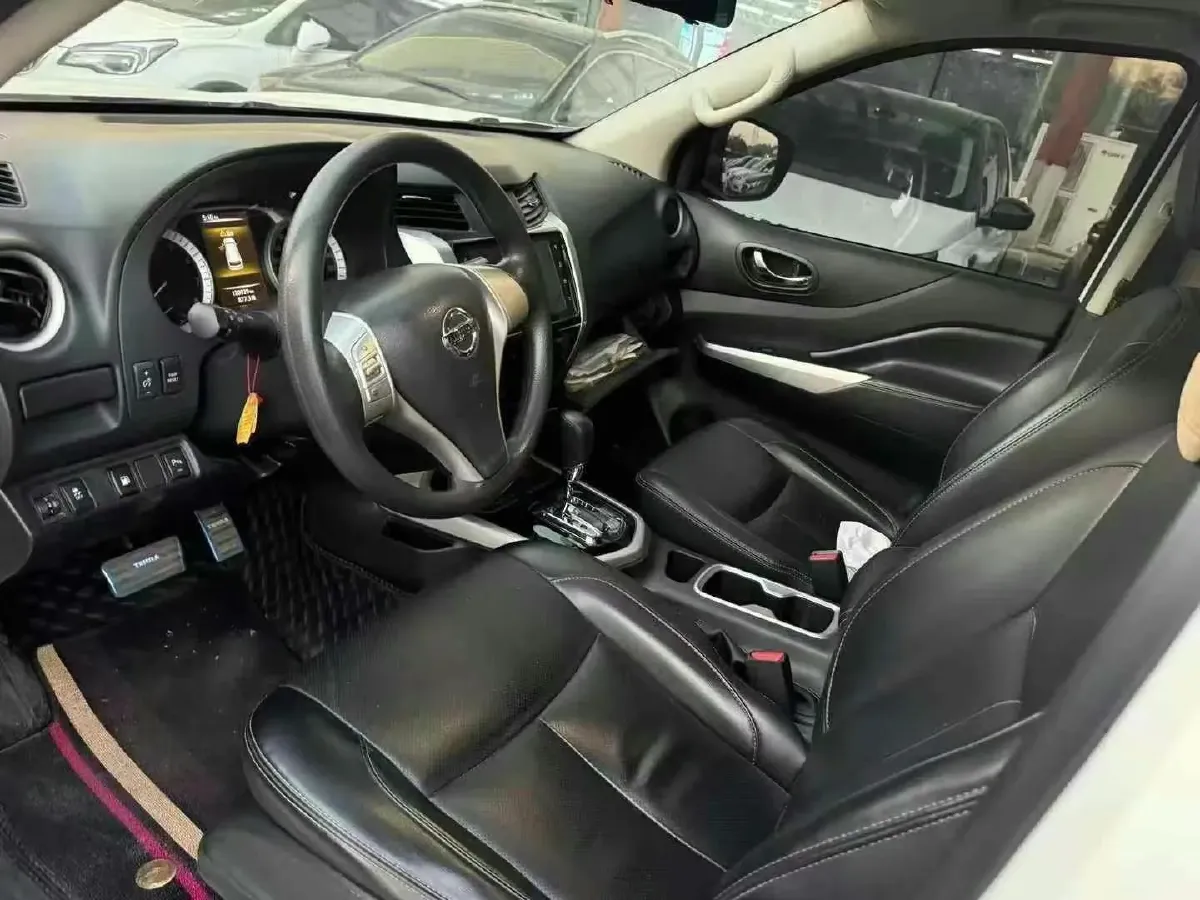 2020 Nissan Terra 2.5L 193HP L4 7AT,autocango,china used car exporter,china ev exporter,chinese used car exporter,chinese used ev exporter