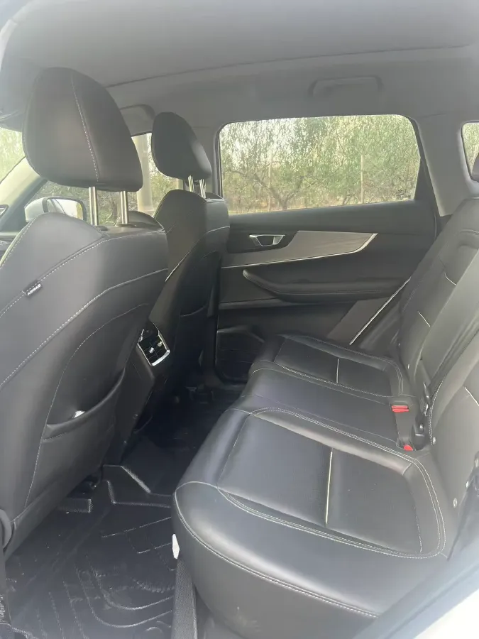 2021 Chery Tiggo 7 Plus 1.5T 156HP L4 CVT,autocango,china used car exporter,china ev exporter,chinese used car exporter,chinese used ev exporter