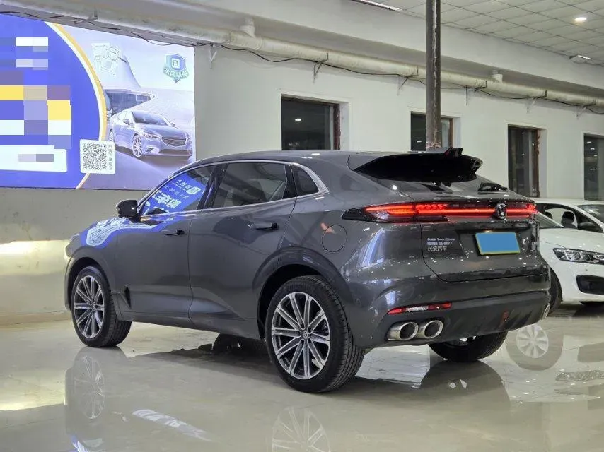 2024 ChangAn UNI-K 2.0T 233HP L4 8AT,autocango,china used car exporter,china ev exporter,chinese used car exporter,chinese used ev exporter