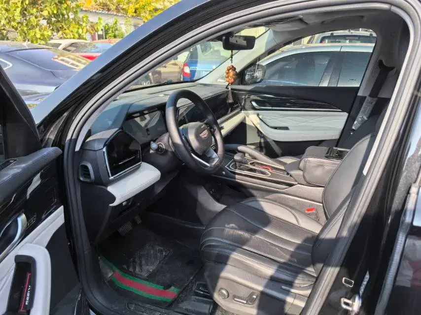 2023 GEELY MONJARO thumbnail 3