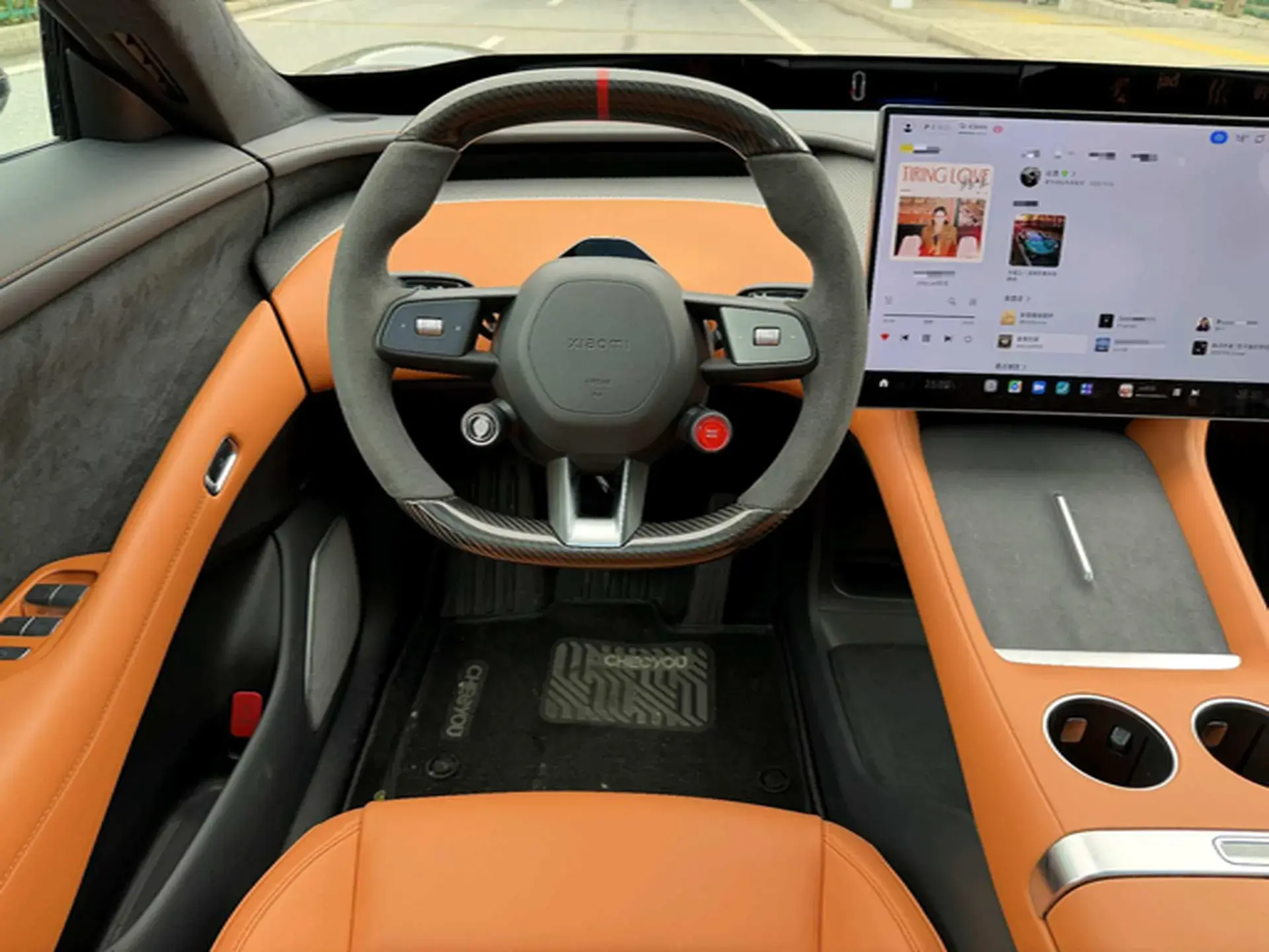 2025 MI YU7 thumbnail 3