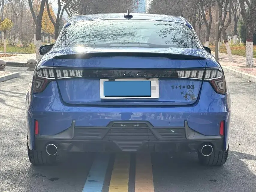 2020 LYNK&CO 03 thumbnail 4