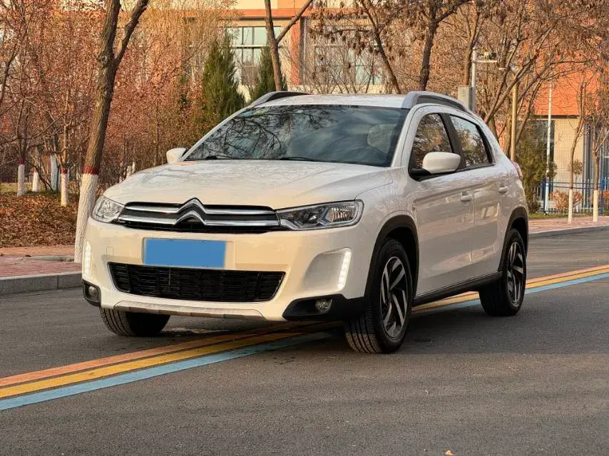 2018 Citroen C3-XR 1.6L 117HP L4 6AT