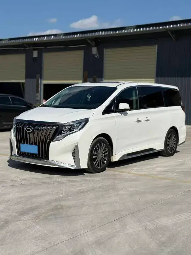 2021 GAC Trumpchi M8 2.0T 252HP L4 8AT