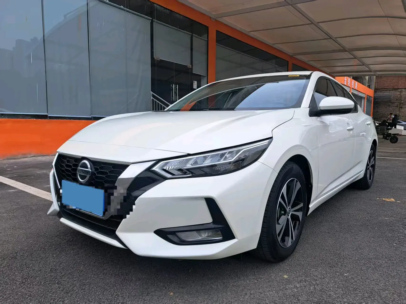 2020 NISSAN SYLPHY view 1