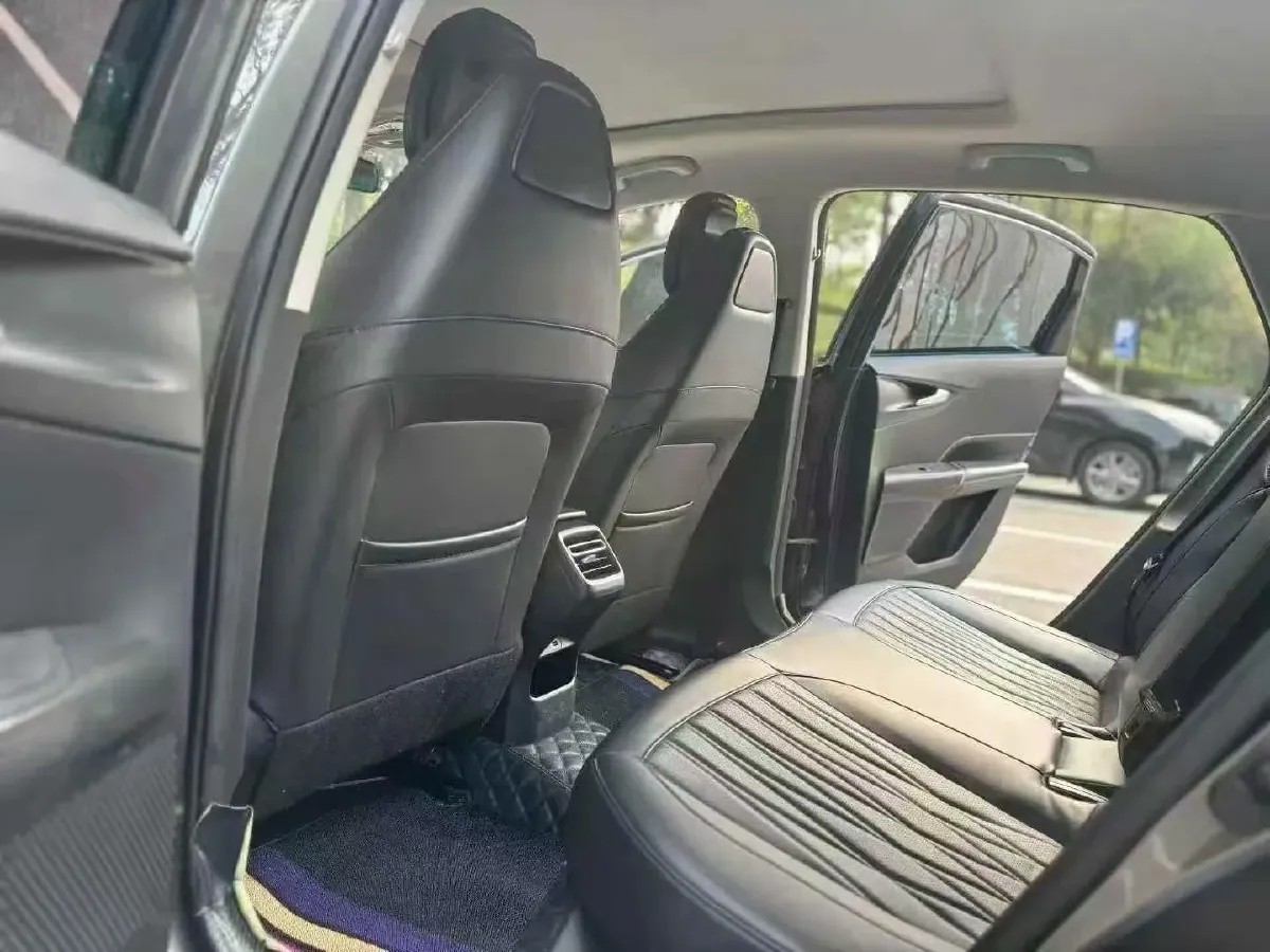 2023 ChangAn Lamore 1.5T 170HP L4 7DCT,autocango,china used car exporter,china ev exporter,chinese used car exporter,chinese used ev exporter