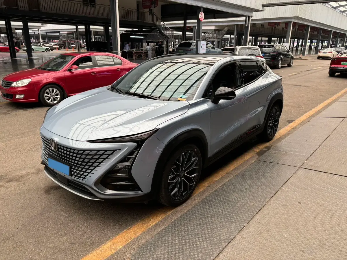 2022 ChangAn UNI-T 1.5T 188HP L4 7DCT