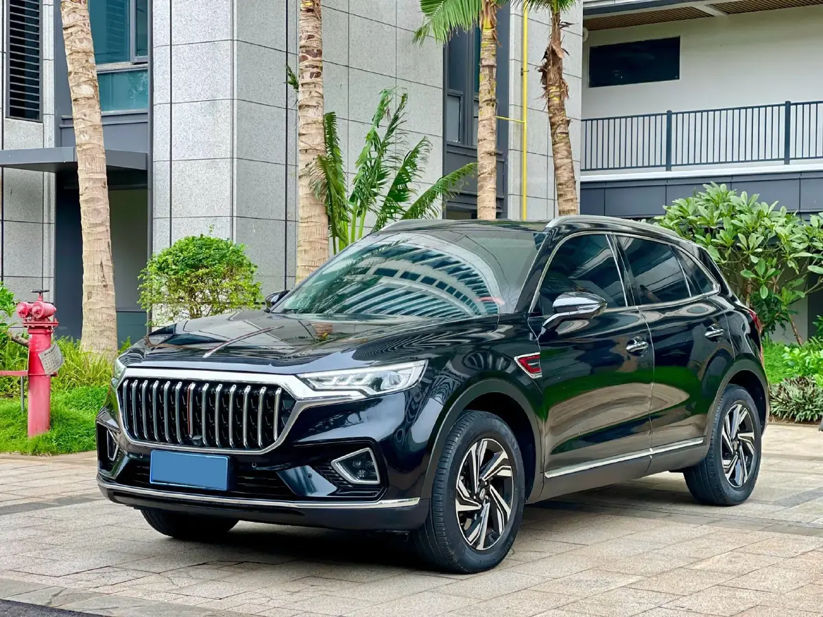 2022 HongQi HS5 2.0T 224HP L4 6AT