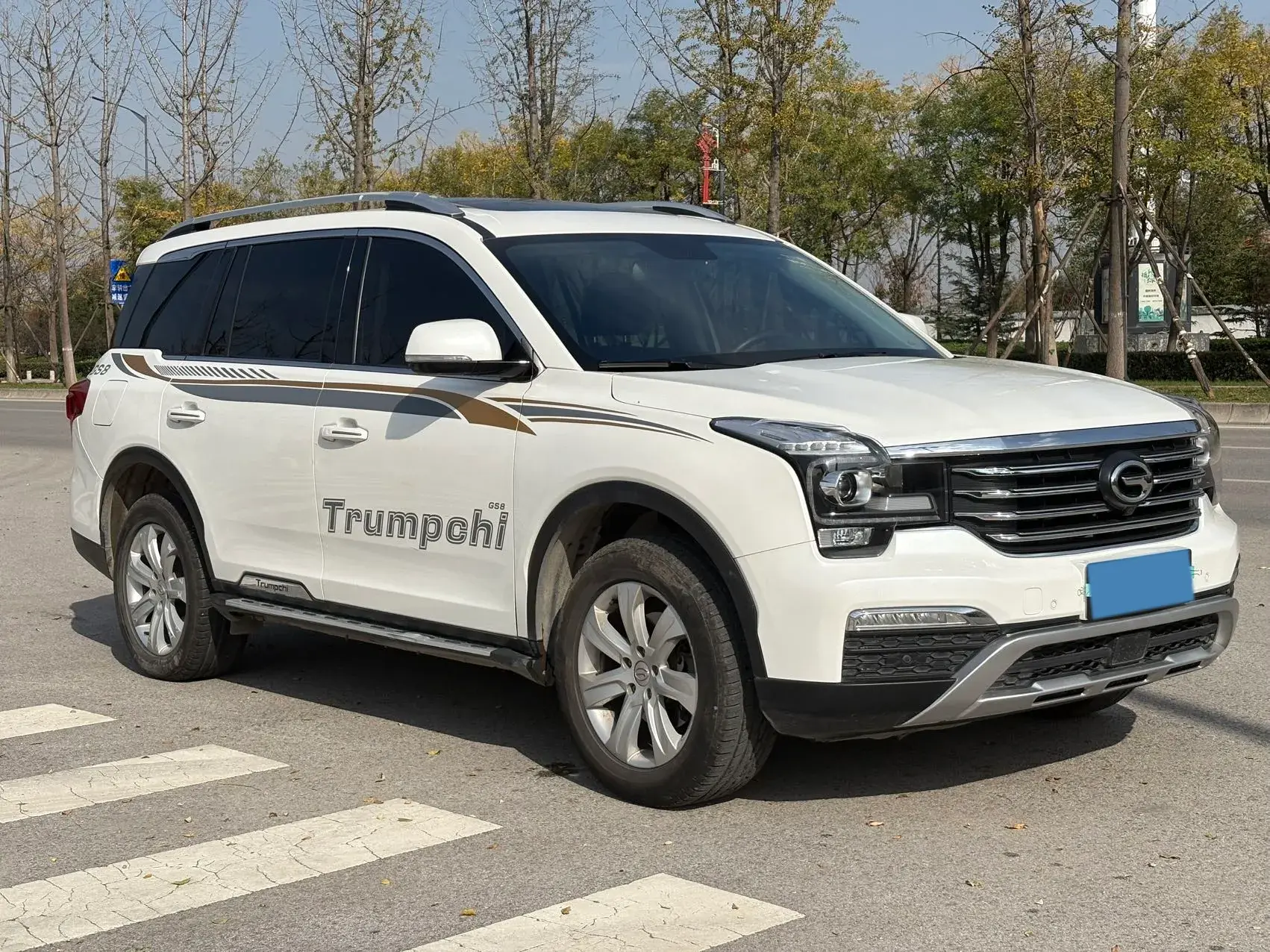 2017 GAC TRUMPCHI thumbnail 3