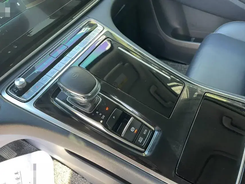 2021 GAC TRUMPCHI thumbnail 4