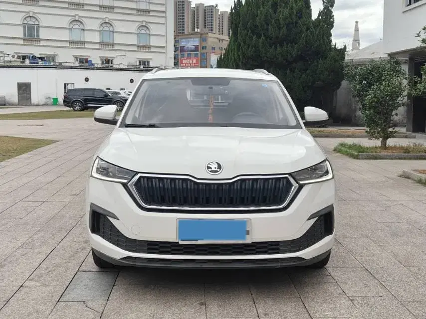 2020 SKODA KAMIQ thumbnail 2