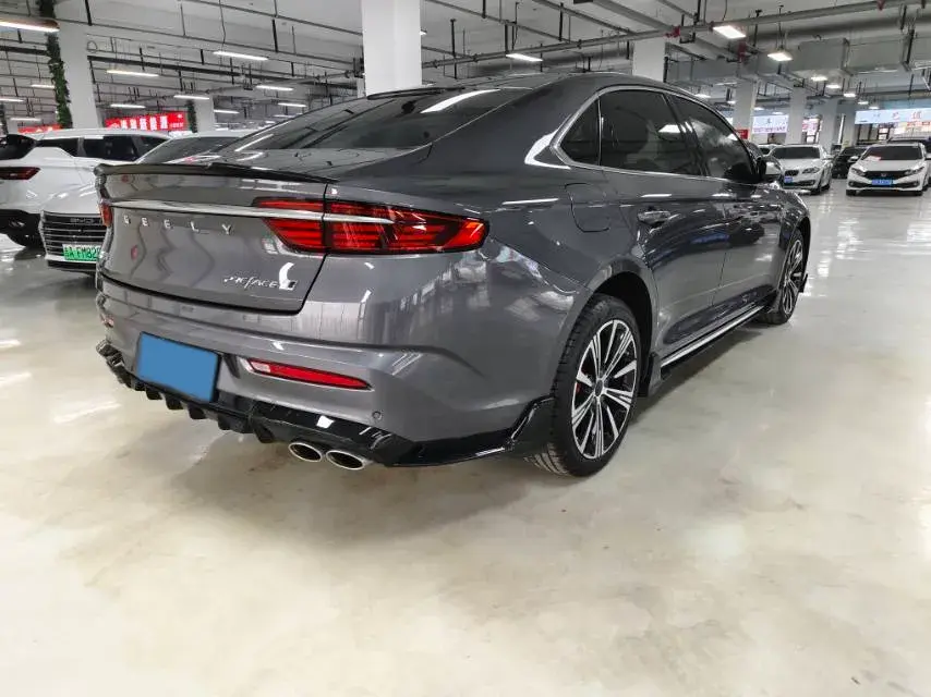 2025 GEELY PREFACE thumbnail 4