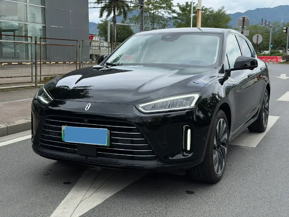 2022 AITO AITO M5 Range Extended 125HP REEV 40KWH