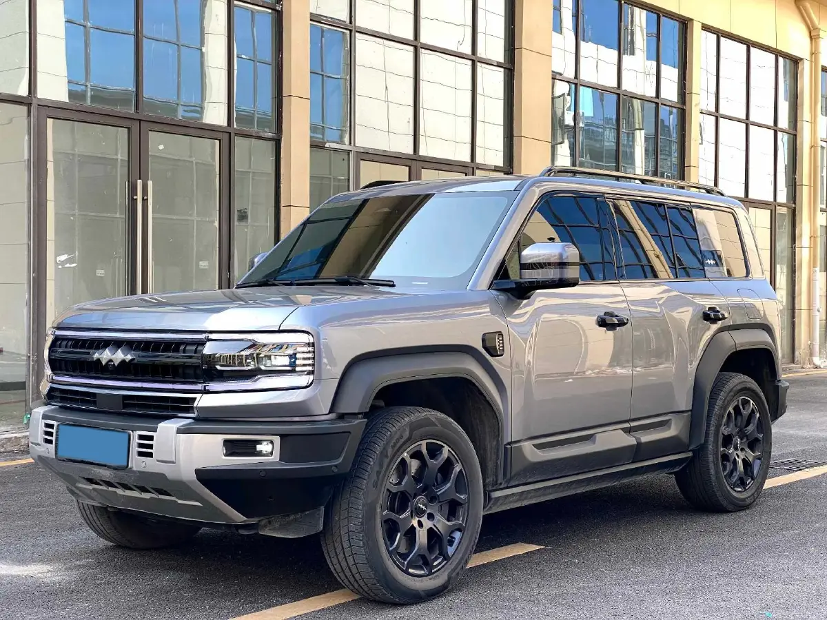 2024 FangChengBao Bao 5 1.5T 194HP L4 E-CVT PHEV 31.8KWH