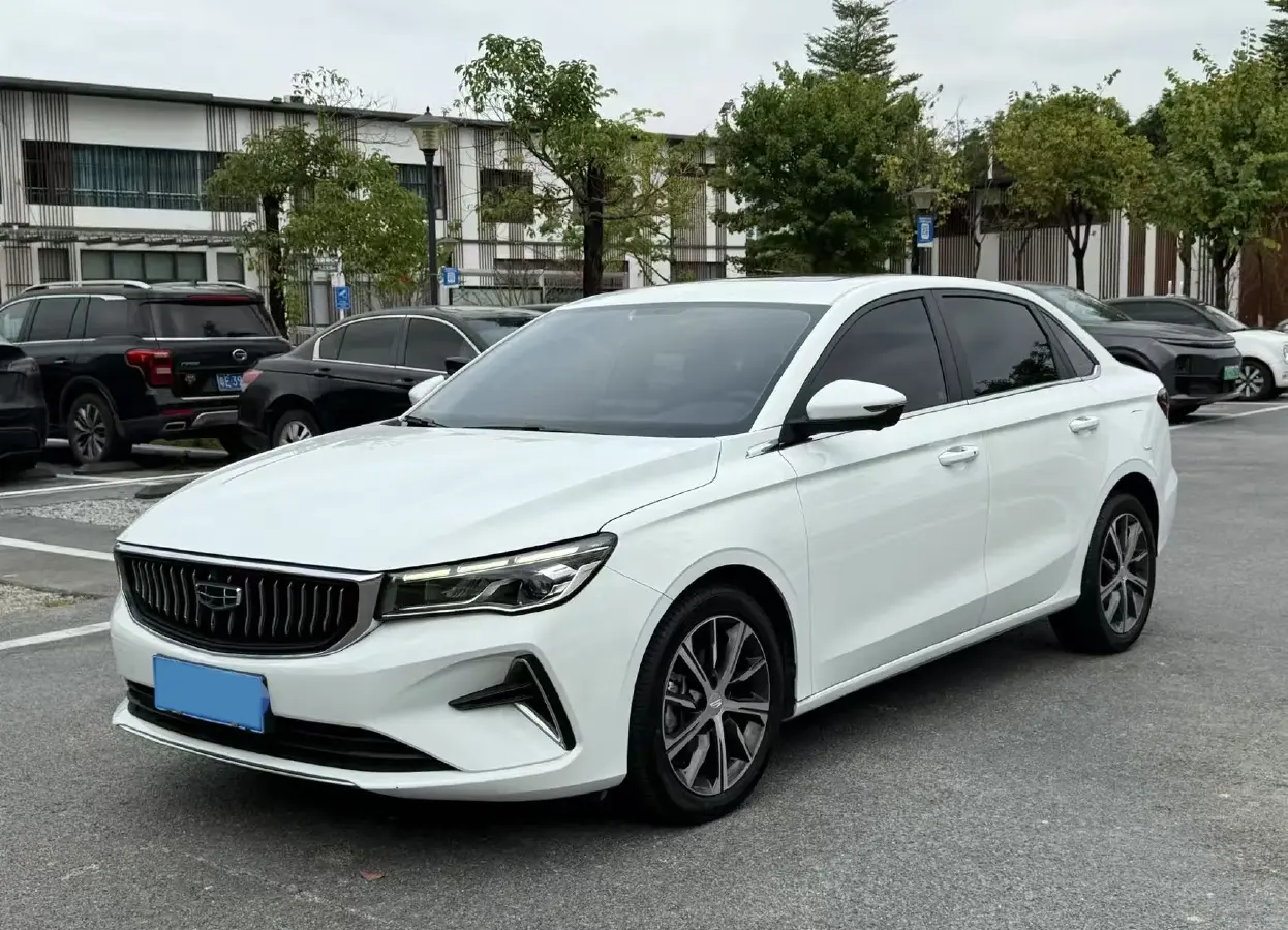 2022 Geely Emgrand L 1.4T 141HP L4 CVT