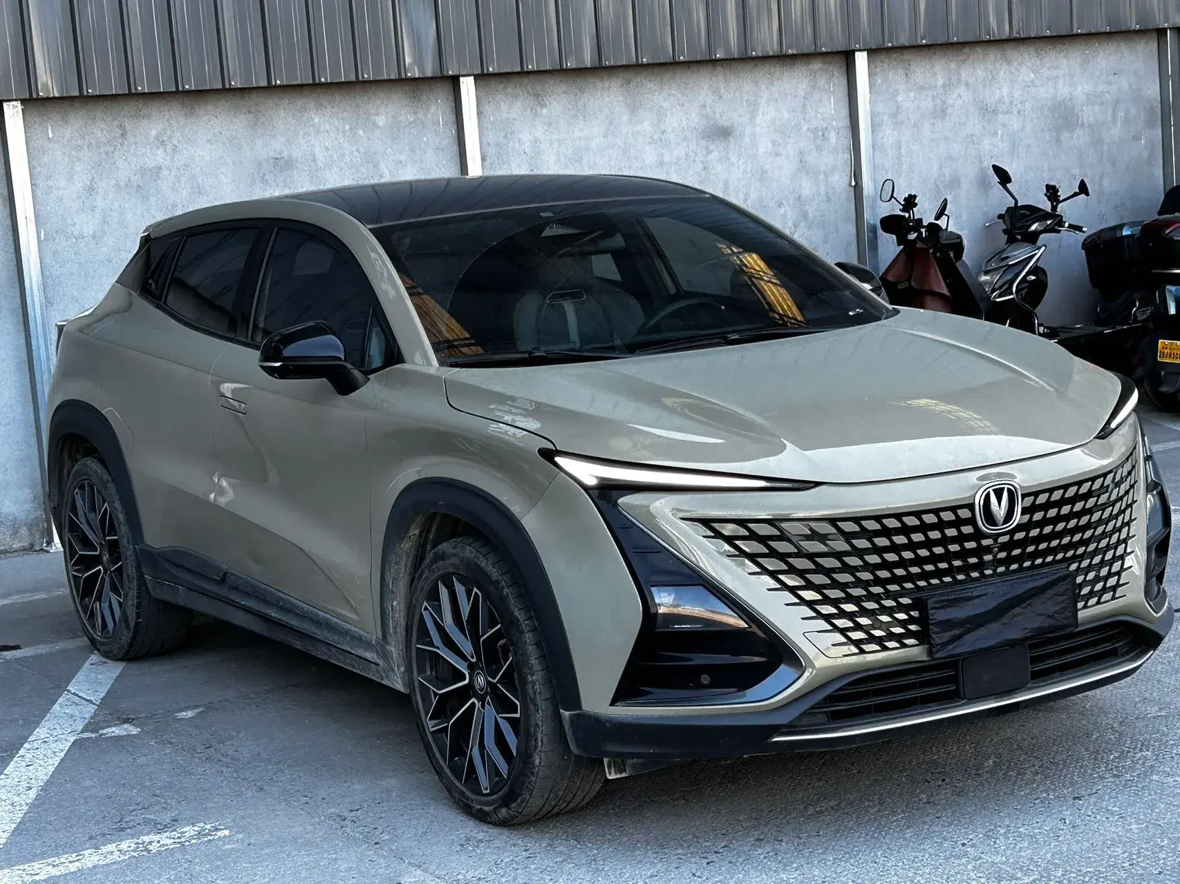 2022 CHANGAN UNI-T thumbnail 3