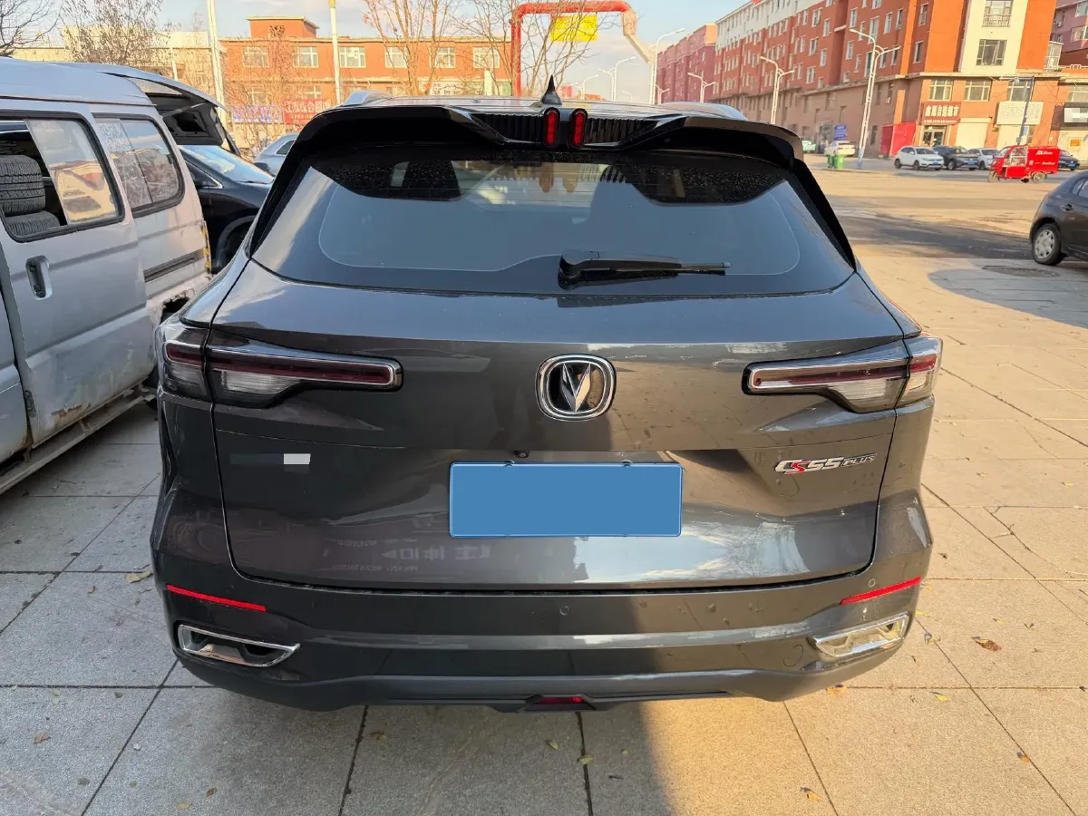 2022 ChangAn CS75 Plus 1.5T 178HP L4 6AT,autocango,china used car exporter,china ev exporter,chinese used car exporter,chinese used ev exporter