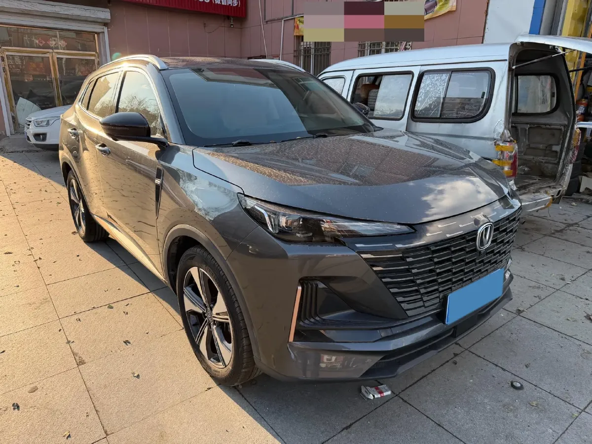 2022 ChangAn CS75 Plus 1.5T 178HP L4 6AT,autocango,china used car exporter,china ev exporter,chinese used car exporter,chinese used ev exporter