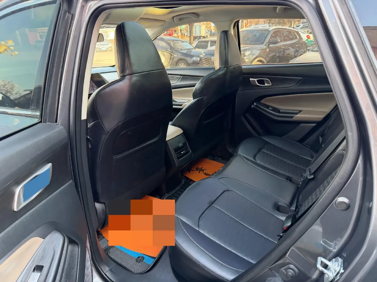 2022 ChangAn CS75 Plus 1.5T 178HP L4 6AT,autocango,china used car exporter,china ev exporter,chinese used car exporter,chinese used ev exporter