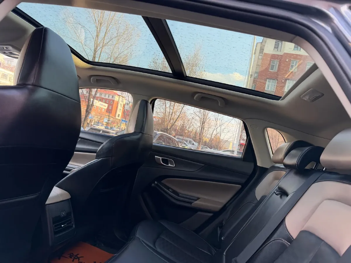 2022 ChangAn CS75 Plus 1.5T 178HP L4 6AT,autocango,china used car exporter,china ev exporter,chinese used car exporter,chinese used ev exporter