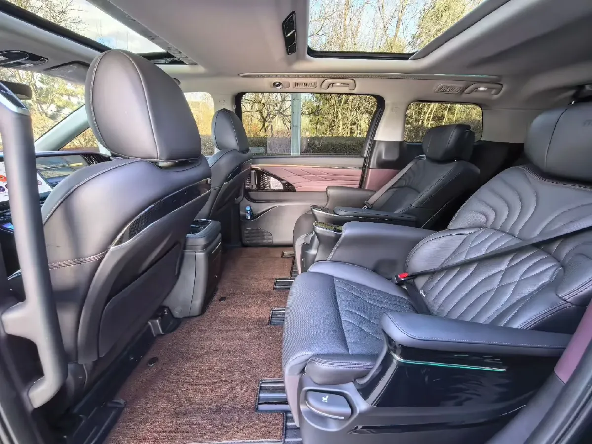 2024 GAC Trumpchi M8 2.0T 252HP L4 8AT,autocango,china used car exporter,china ev exporter,chinese used car exporter,chinese used ev exporter