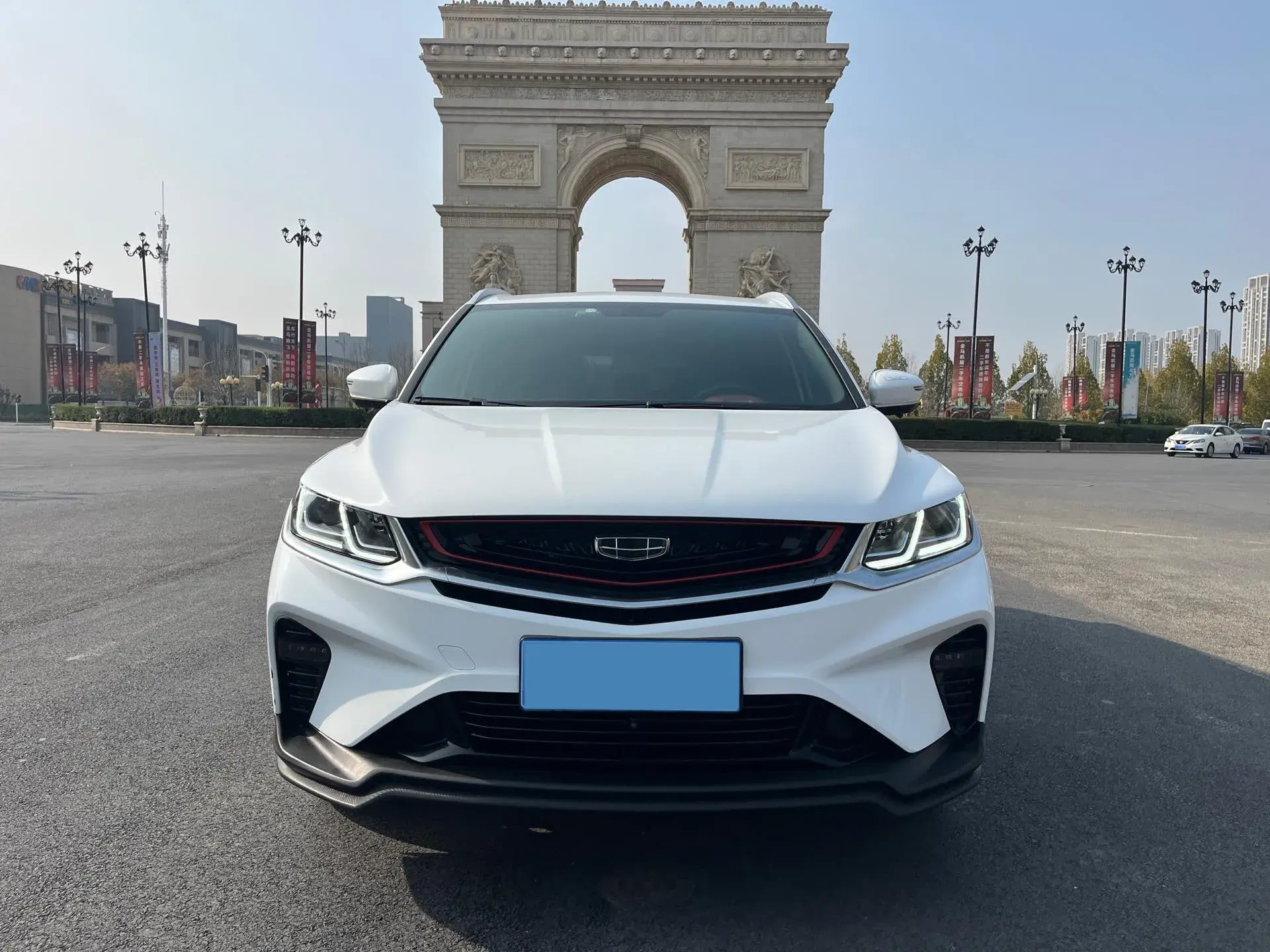 2020 GEELY COOLRAY thumbnail 2