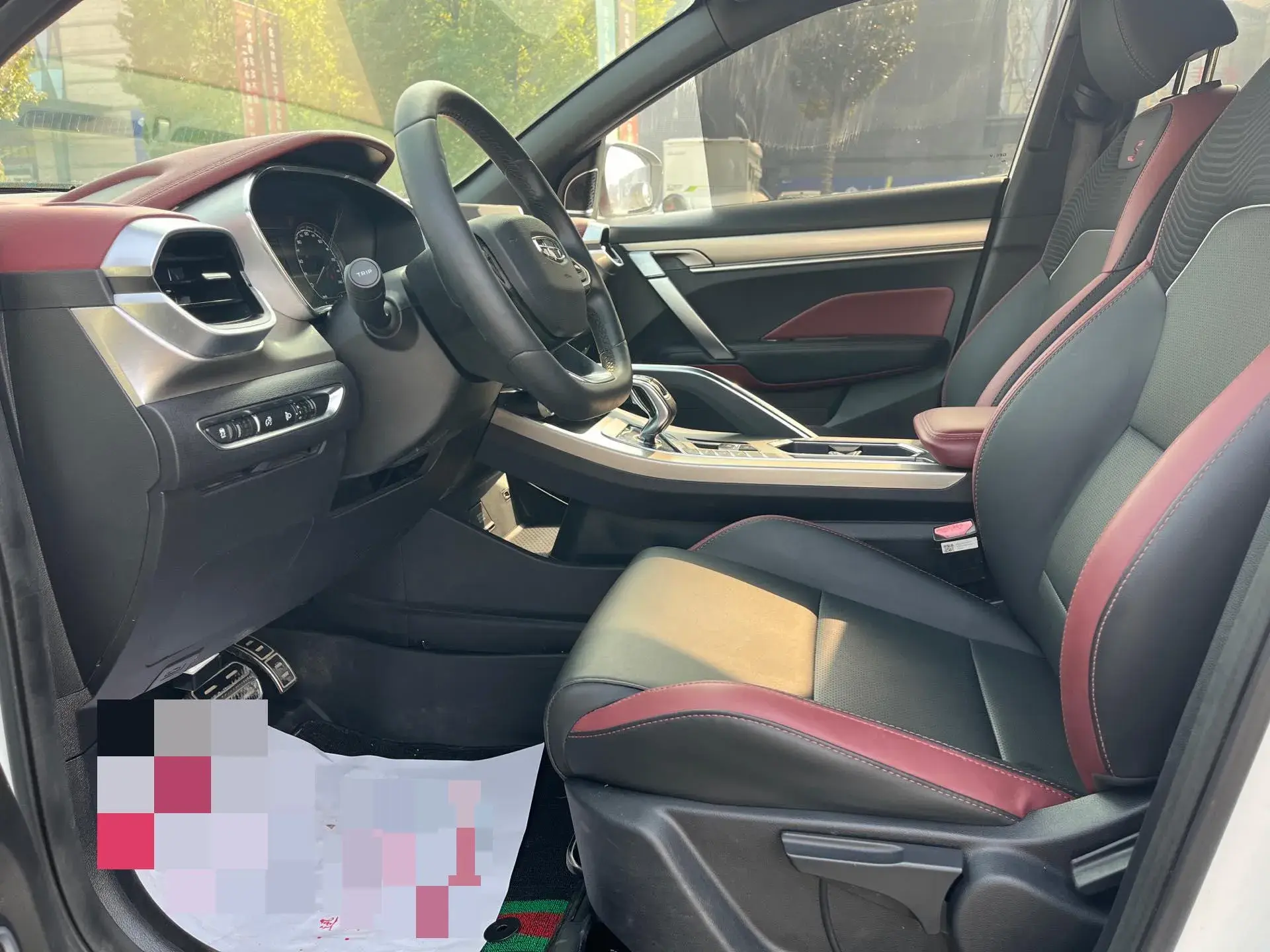 2020 GEELY COOLRAY thumbnail 3