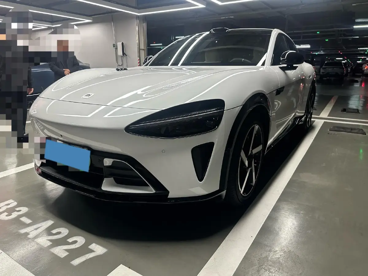 2025 MI YU7 BEV 101.7KWH